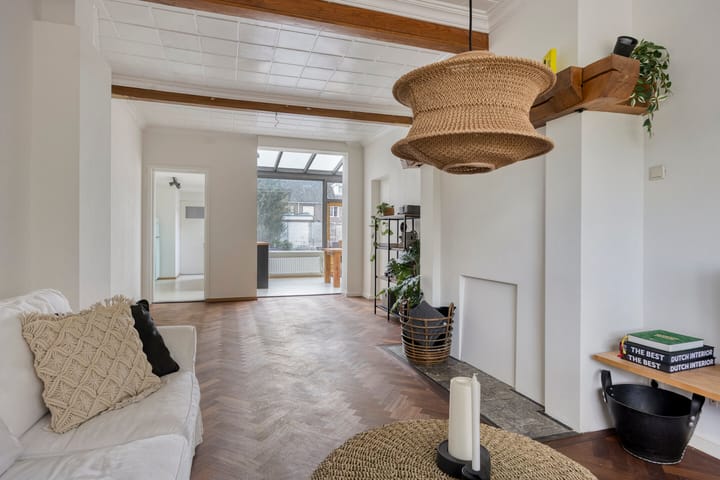 Photo 4 of Hagelkruisplein 9