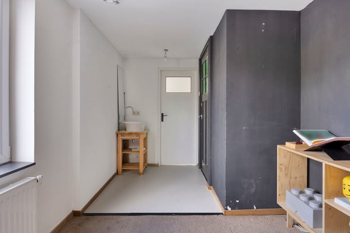 Photo 16 of Hagelkruisplein 9