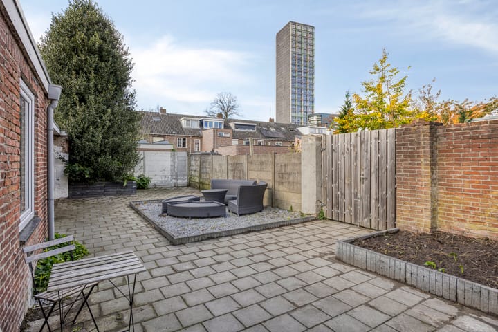 Photo 29 of Hagelkruisplein 9