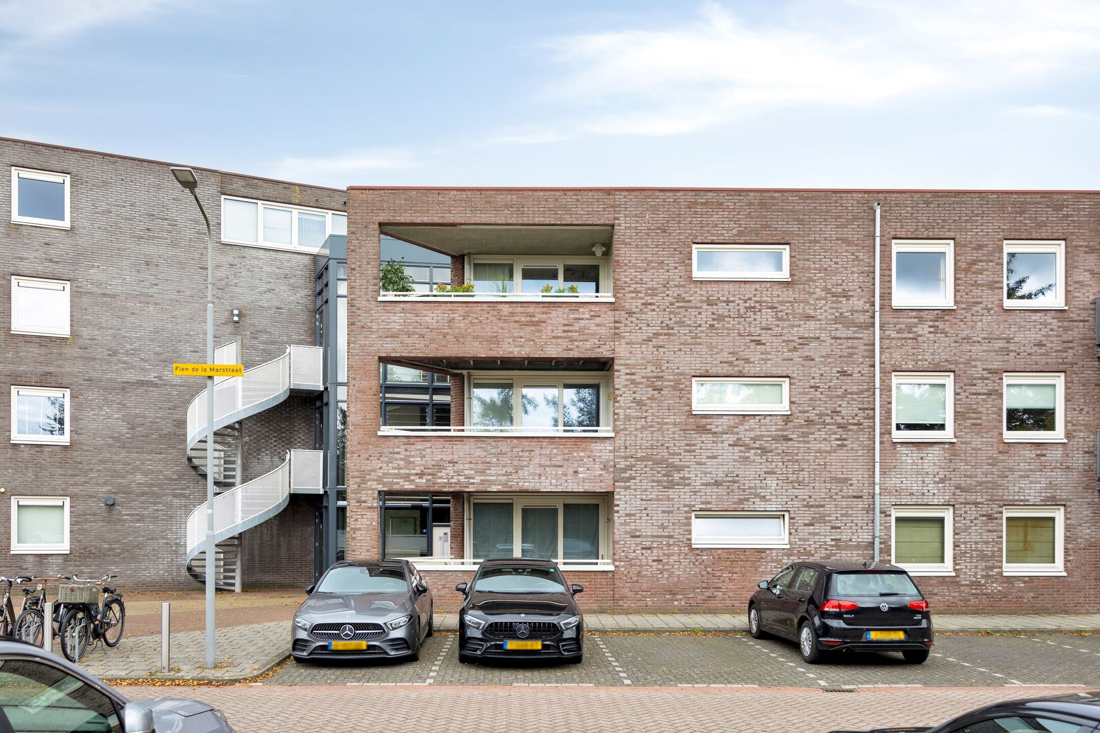 Foto 27 van Fien de la Marstraat 44