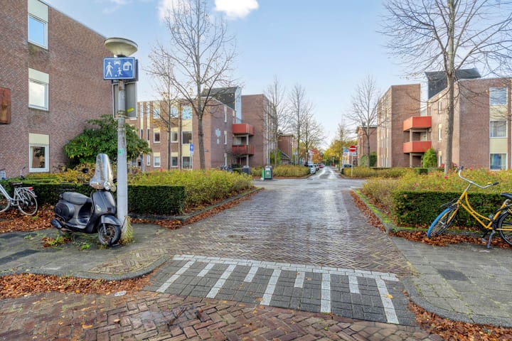 Photo 30 of Bedumerstraat 19-A