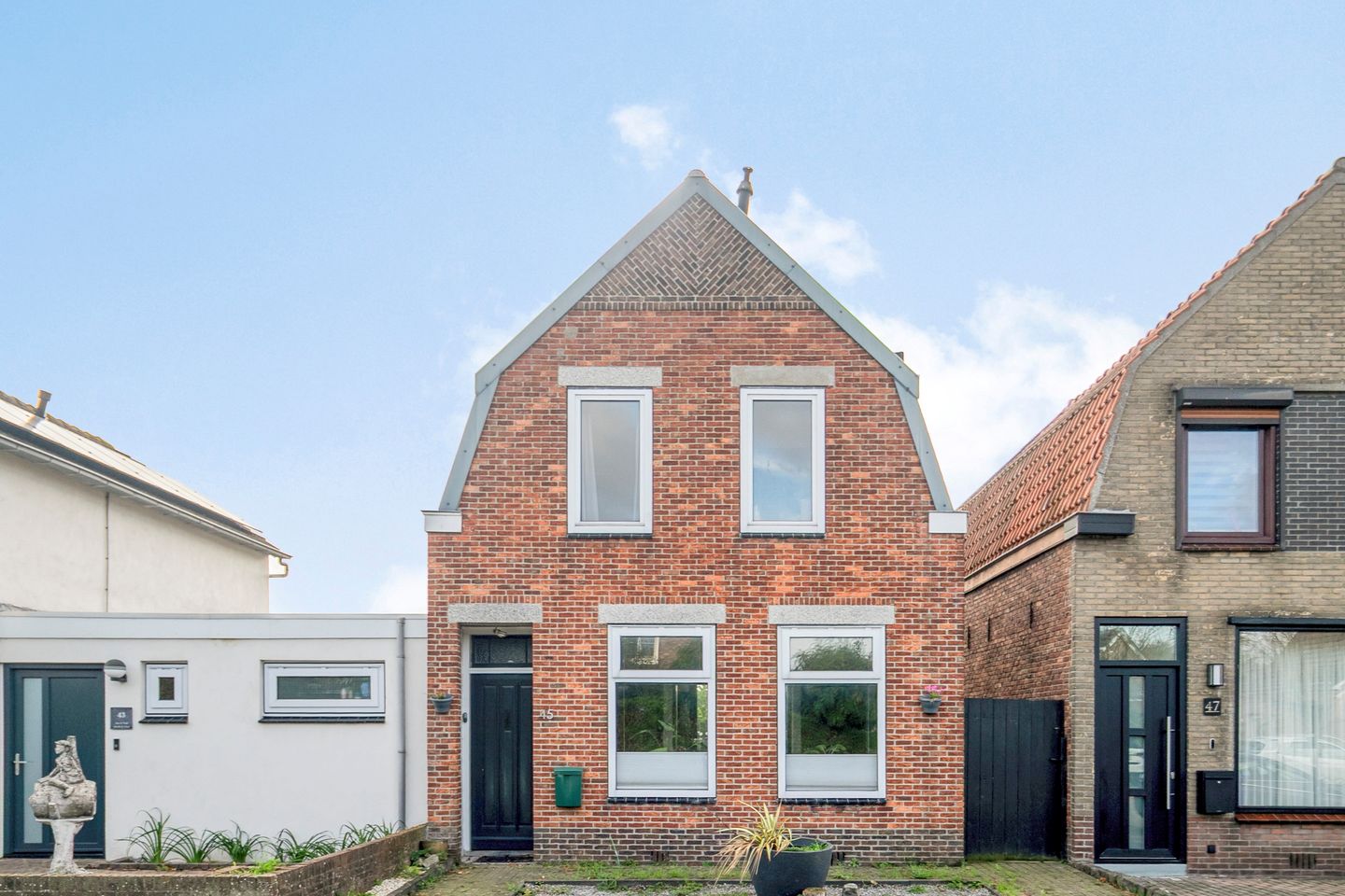 Foto 1 van Stroodorpe 45