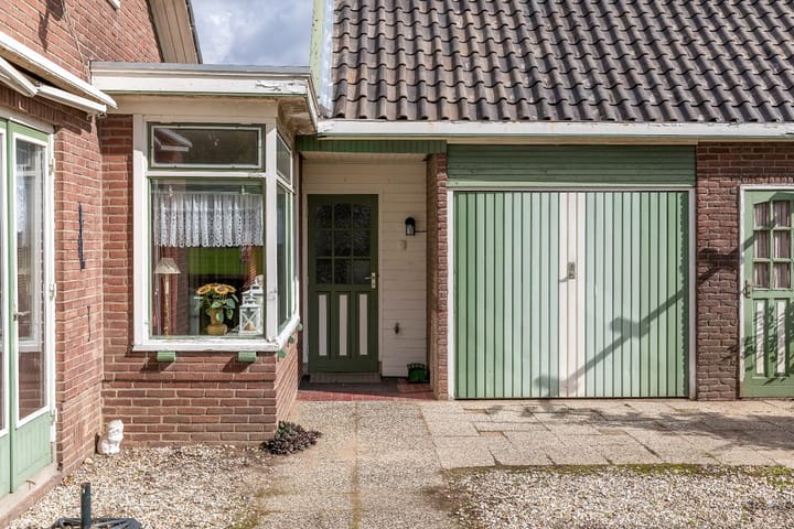 Photo 33 of Verhuizensestraat 1-A