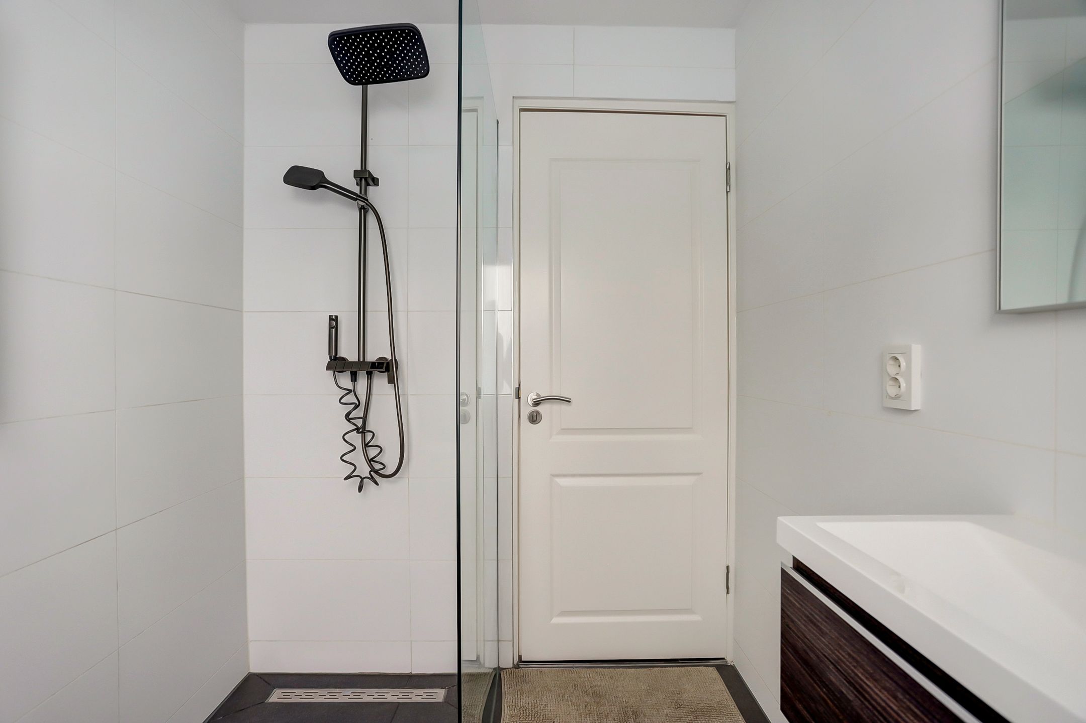 Foto 12 van Russischestraat 12-A02