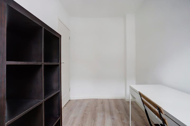 Foto 15 van Russischestraat 12-A02