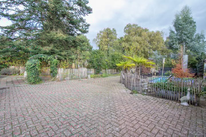 Photo 16 of Oude Thornerweg 13