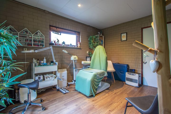 Photo 38 of Oude Thornerweg 13