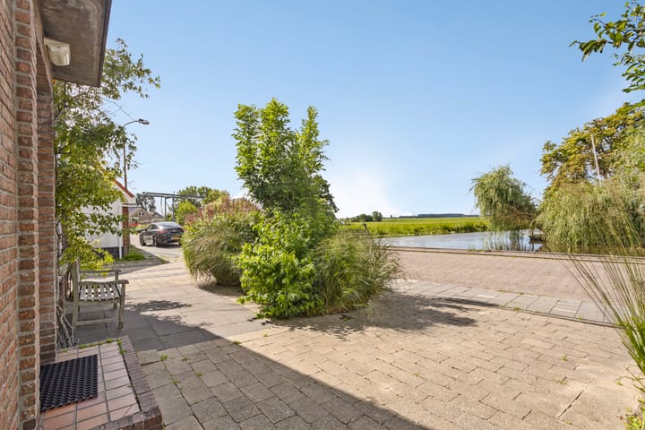 Photo 2 of Pastoor van der Plaatstraat 97