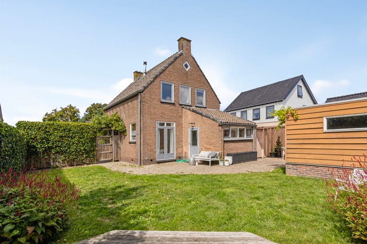 Photo 19 of Pastoor van der Plaatstraat 97