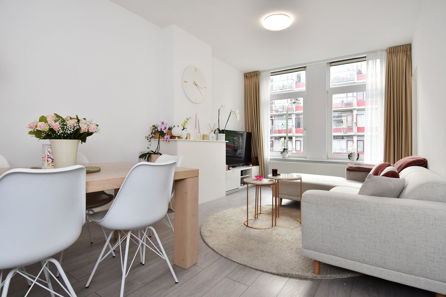 Foto 1 van Van de Veldestraat 16