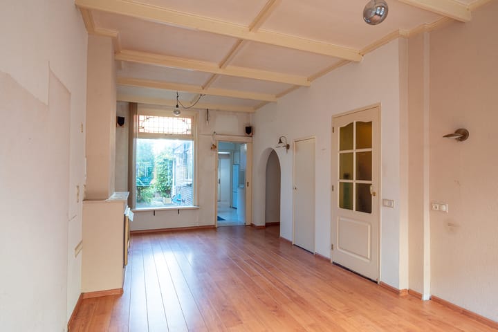 Foto 11 van A.L. Dyserinckstraat 106