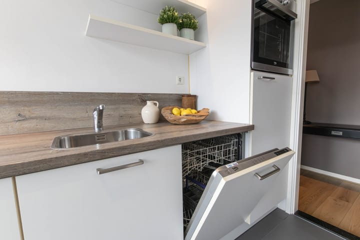 Photo 16 of Cornelis Pronklaan 33