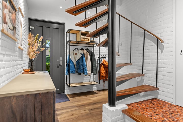 Foto 16 van Maarten Tromplaan 57