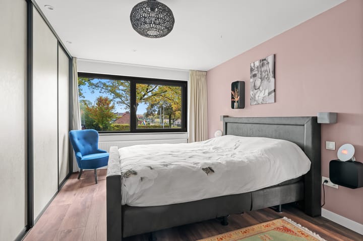 Foto 17 van Maarten Tromplaan 57