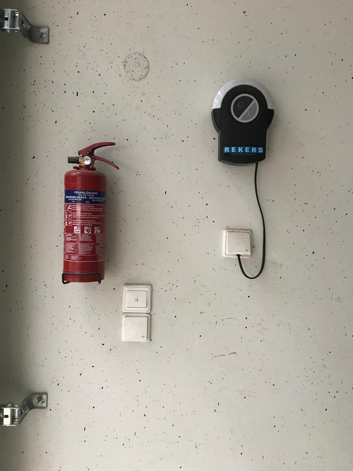 View photo 3 of Rotterdamseweg 370