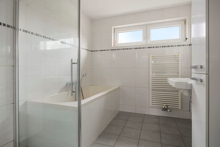 Foto 26 van Generaal Spoorlaan 26