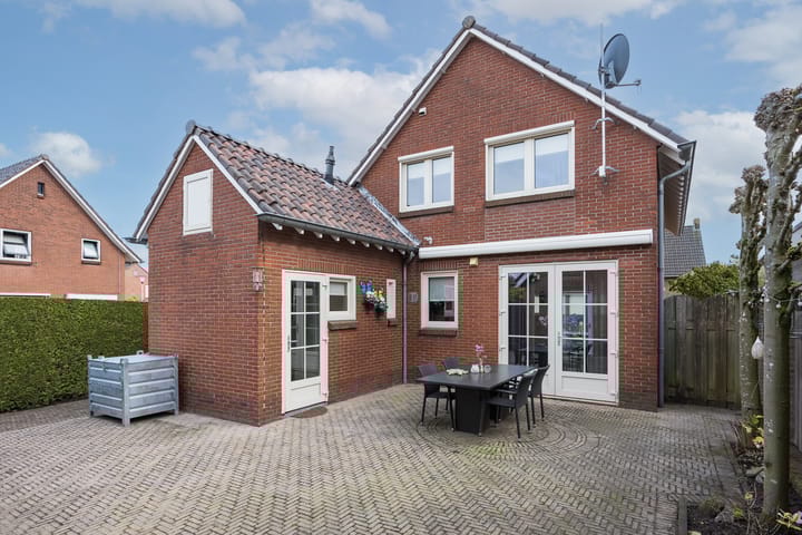 Foto 23 van van Loostraat 23