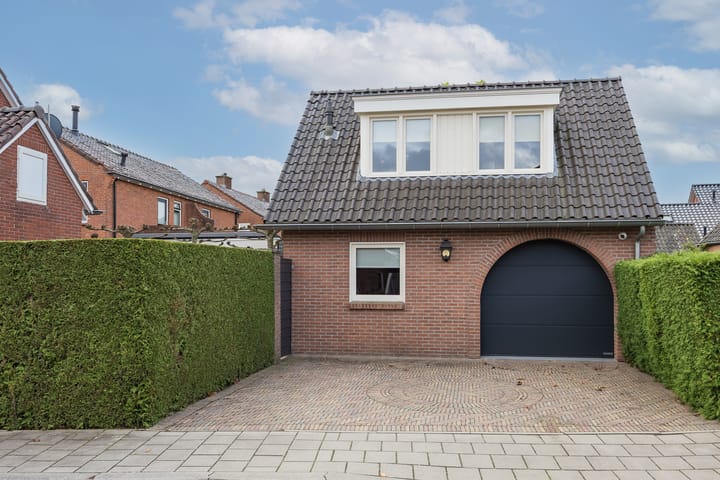 Foto 27 van van Loostraat 23