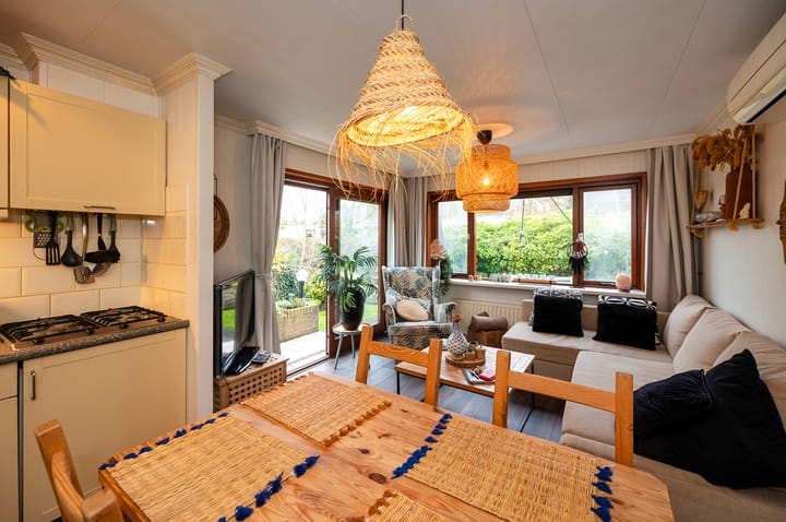 Foto 3 van Winkeldijk 19-AR85