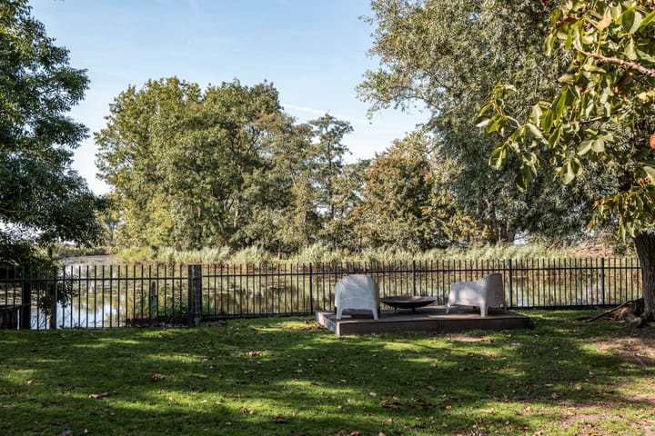 Photo 67 of Winkeldijk 39