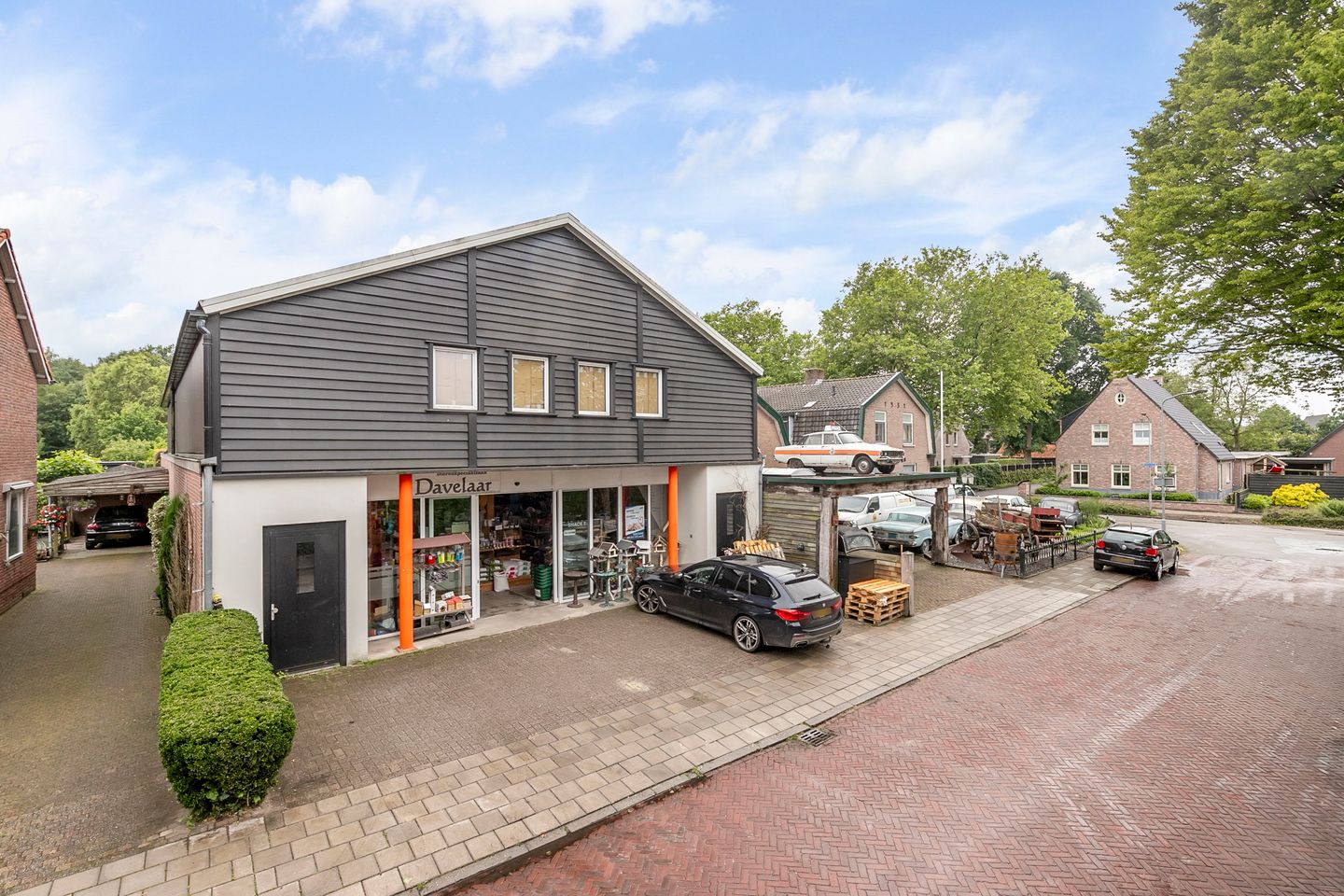 View photo 2 of Marijkelaan 17