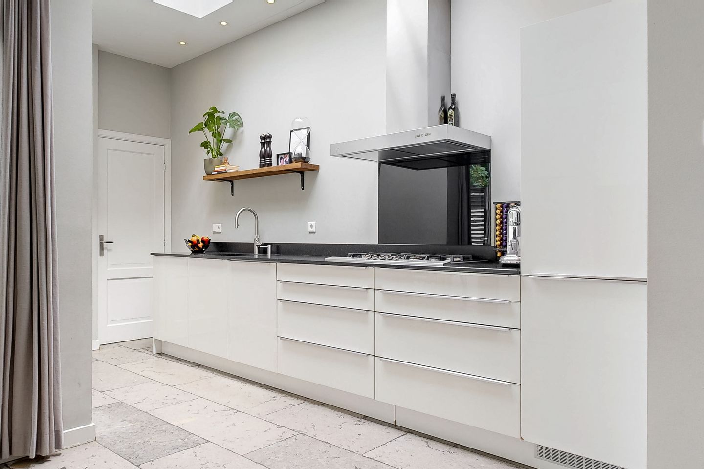 Foto 10 van 1e Spechtstraat 19