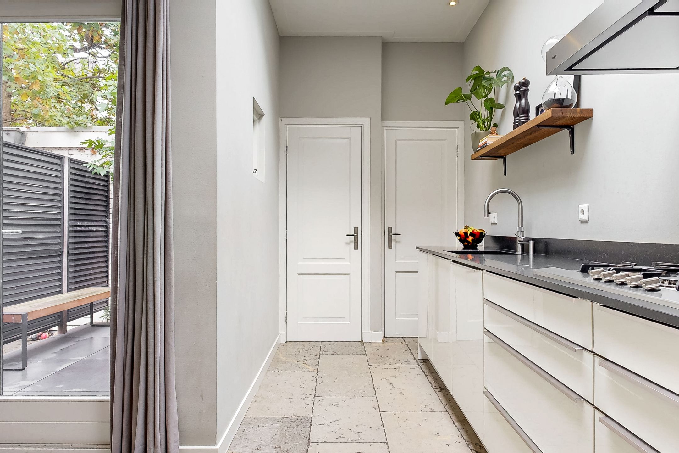 Foto 12 van 1e Spechtstraat 19