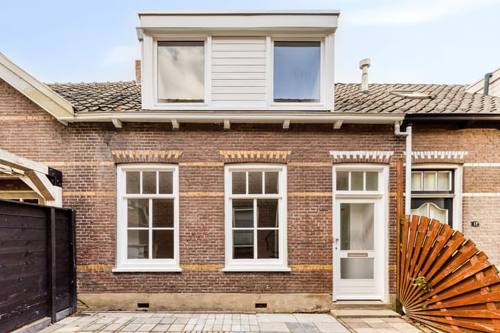 Foto 29 van Schoolstraat 14