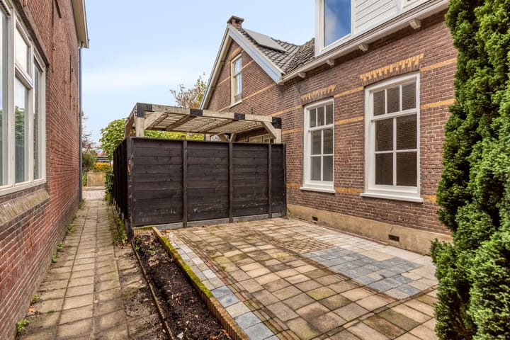 Foto 31 van Schoolstraat 14