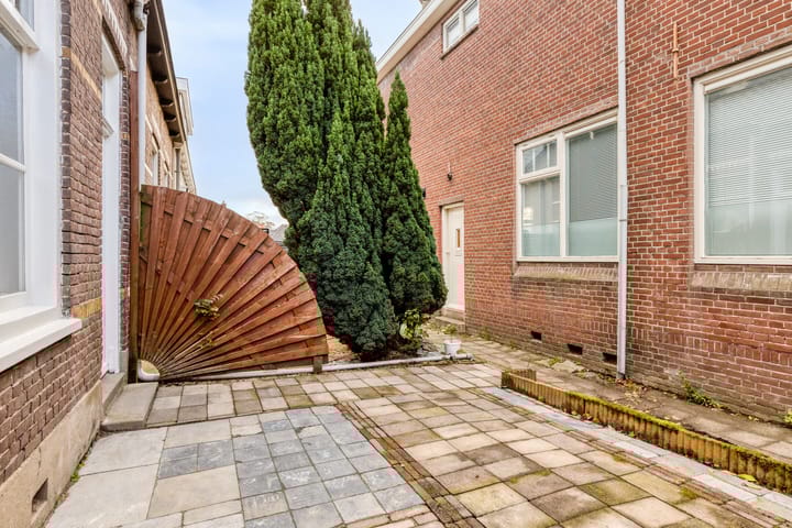 Foto 33 van Schoolstraat 14