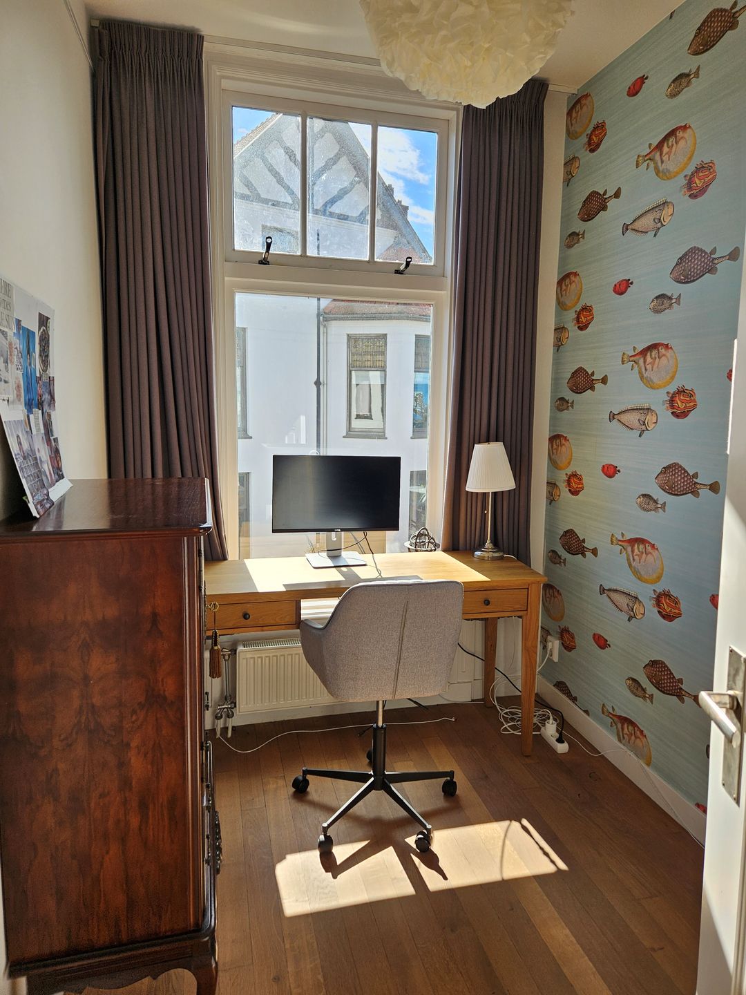 Photo 17 of Eerste Emmastraat 12