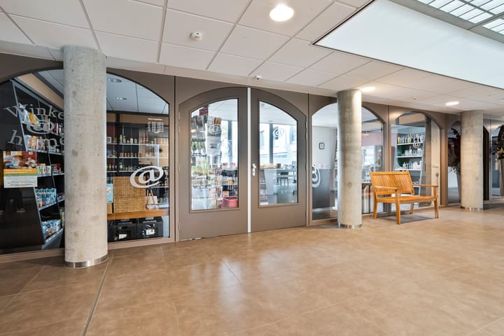 Foto 9 van Gombertstraat 766