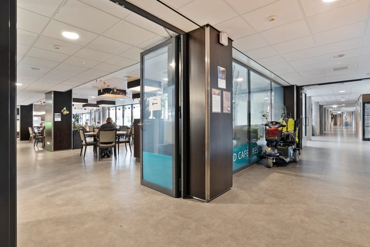 Foto 10 van Gombertstraat 766