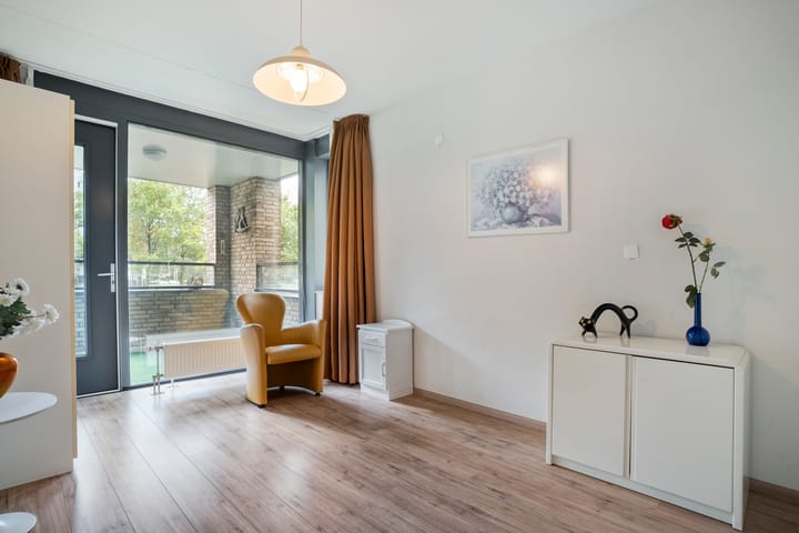 Foto 24 van Gombertstraat 766