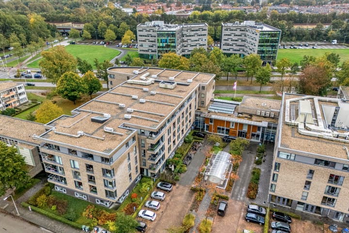 Foto 32 van Gombertstraat 766