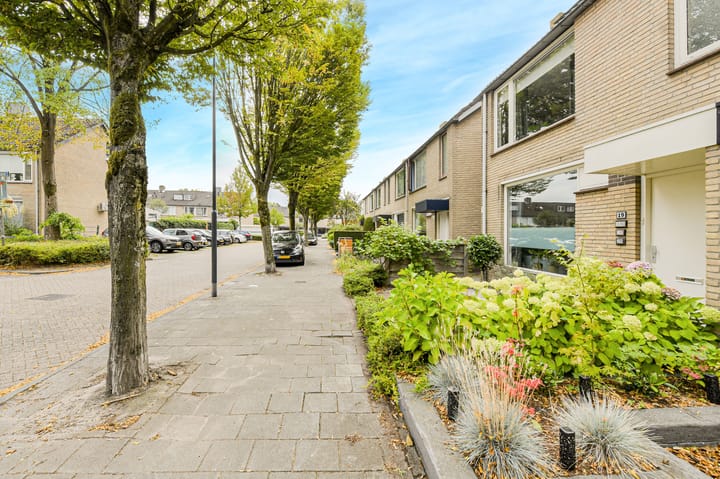 Photo 8 of Schrijnwerkerstraat 19