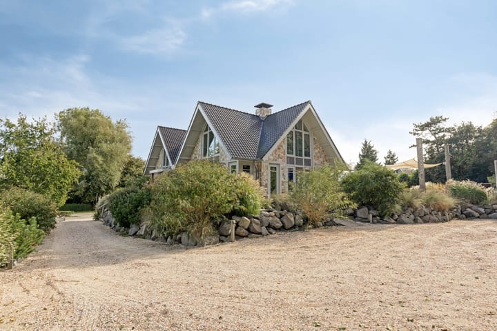 Photo 76 of Duinweg 107