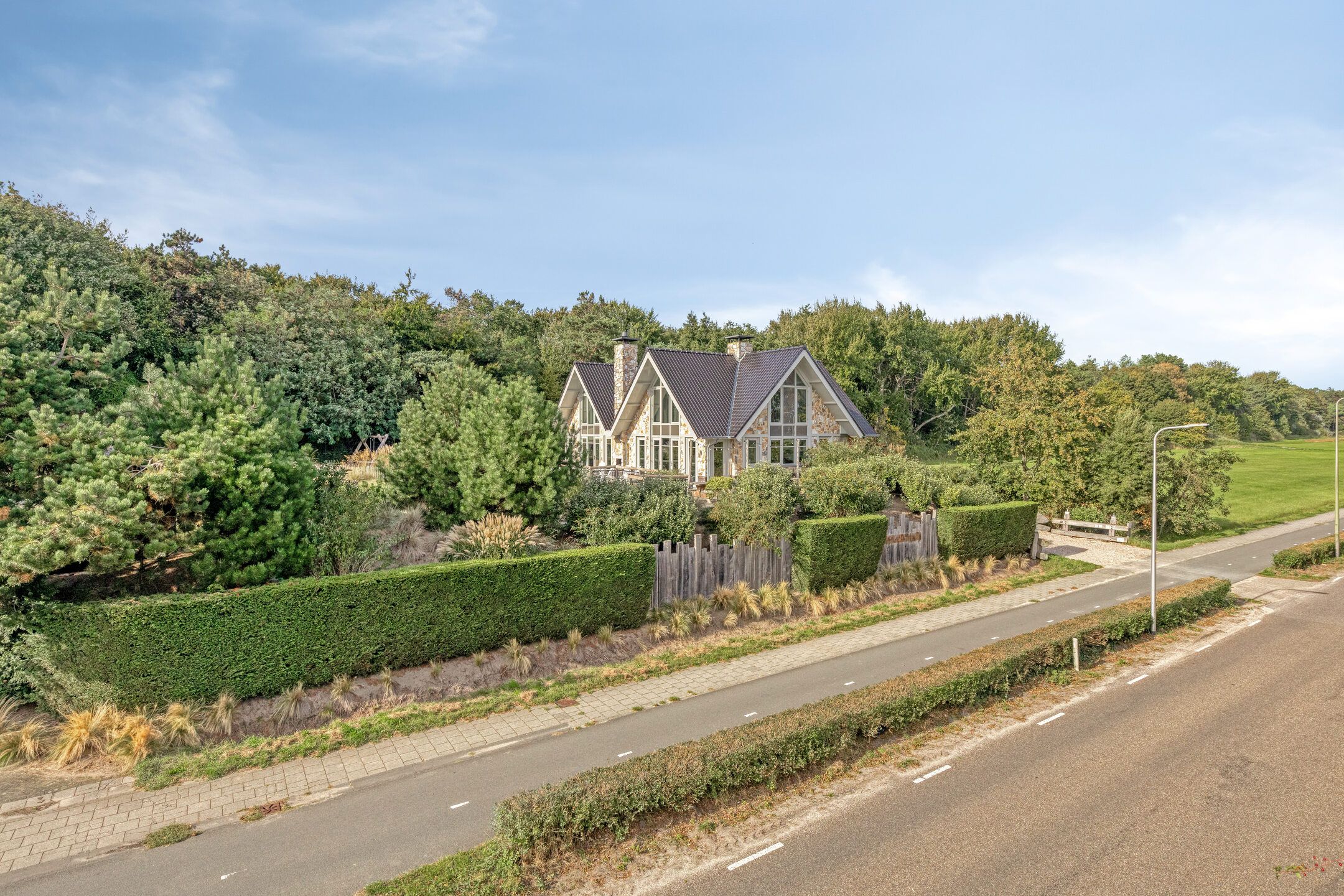 Photo 84 of Duinweg 107