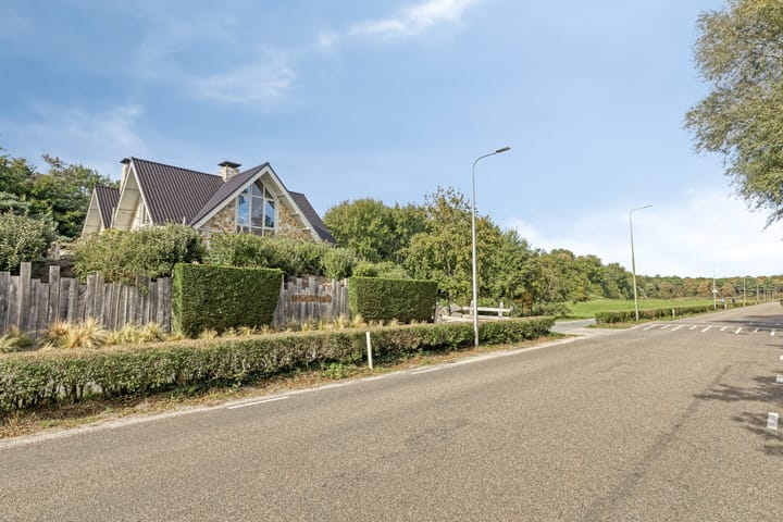 Photo 89 of Duinweg 107