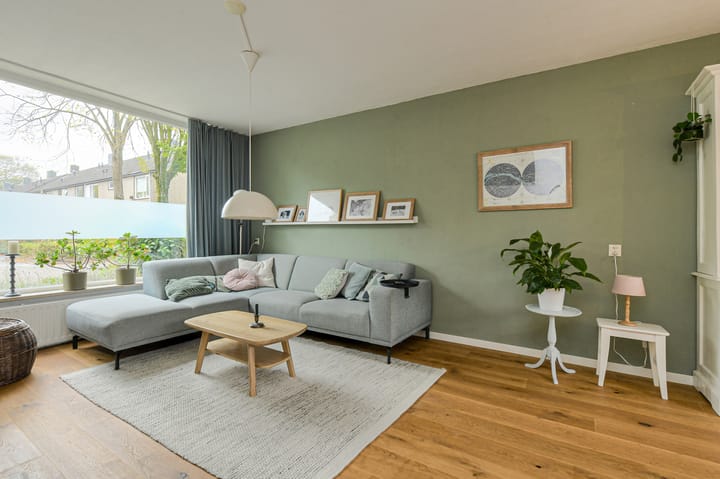 Photo 24 of Schrijnwerkerstraat 19