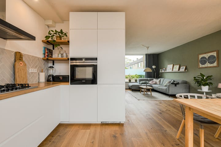 Photo 29 of Schrijnwerkerstraat 19