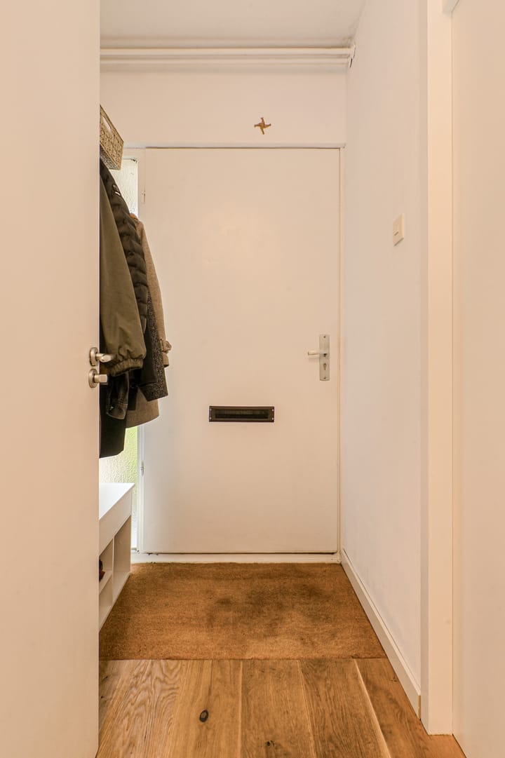 Photo 31 of Schrijnwerkerstraat 19