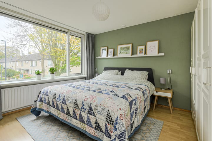 Photo 33 of Schrijnwerkerstraat 19