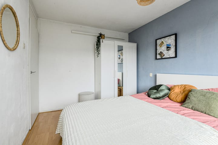 Photo 40 of Schrijnwerkerstraat 19