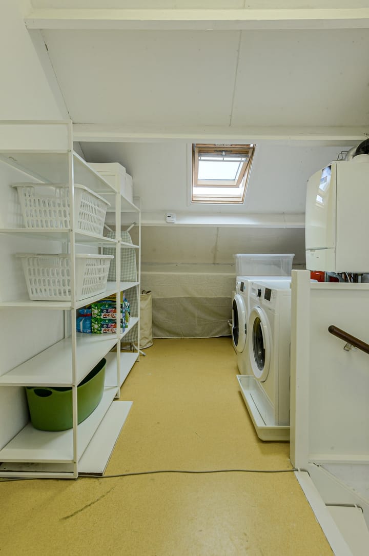 Photo 44 of Schrijnwerkerstraat 19