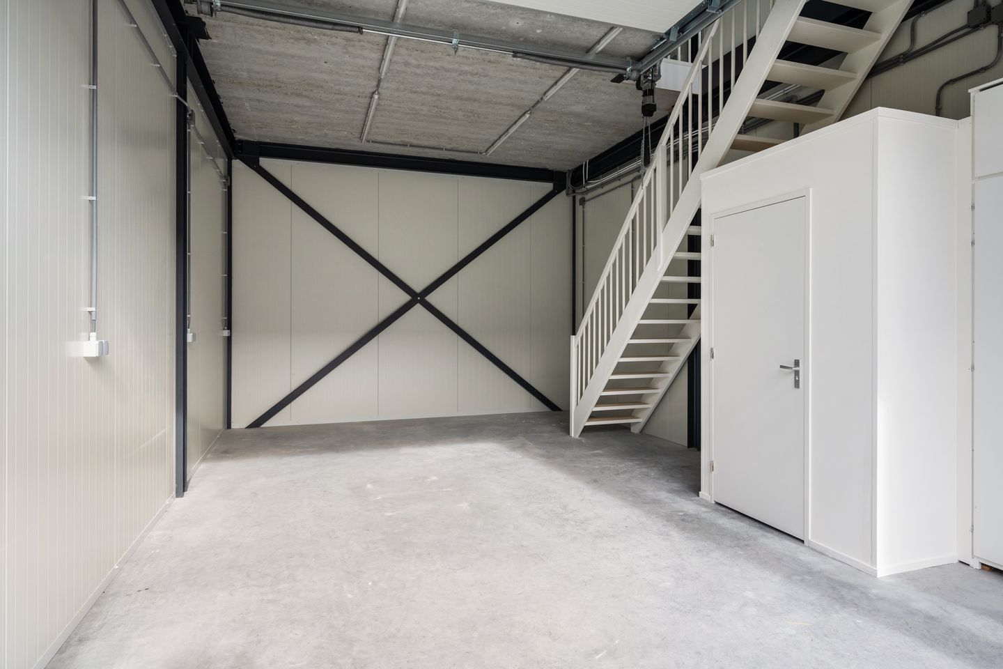 View photo 3 of Antonie van Leeuwenhoekstraat 1-B13