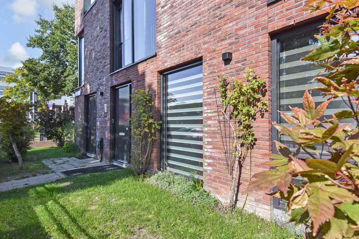 Photo 2 of Orlandostraat 75