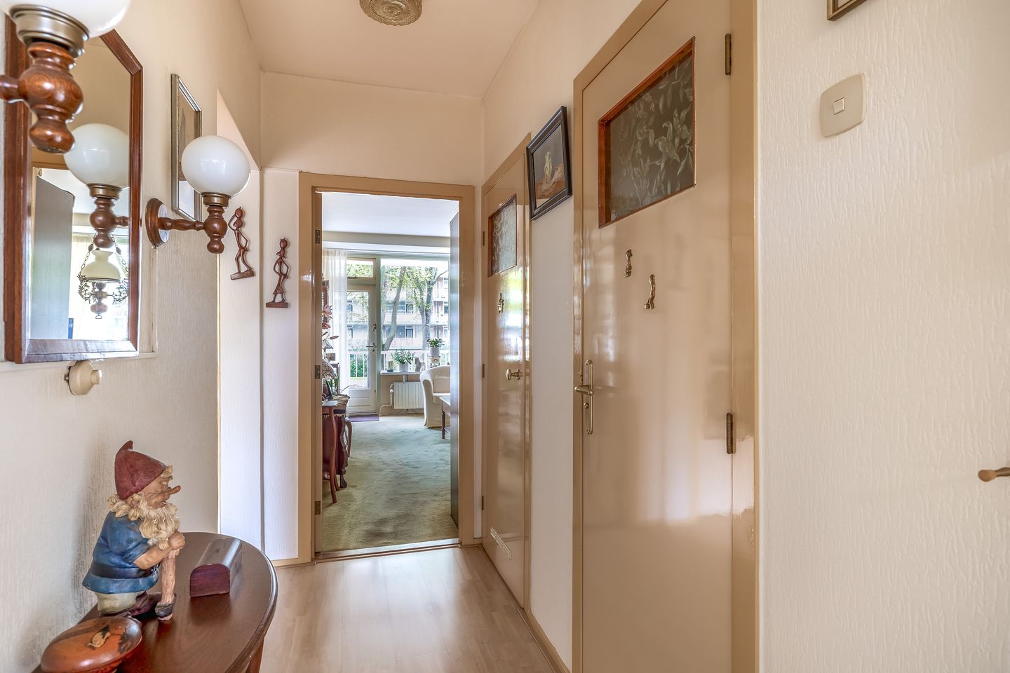 Foto 10 van Volendamlaan 952