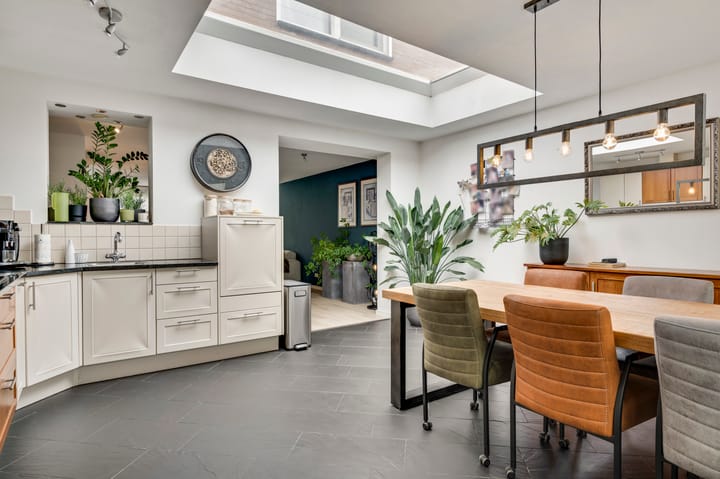 Photo 11 of Vrinssenstraat 22