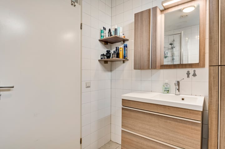 Photo 17 of Vrinssenstraat 22